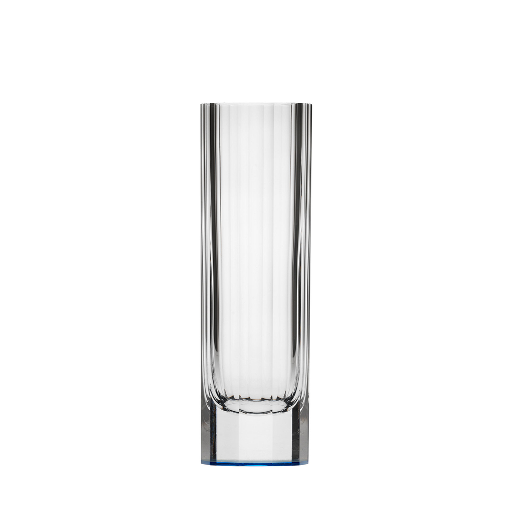 The Daisy vase (22 cm) made of handcut Moser crystal