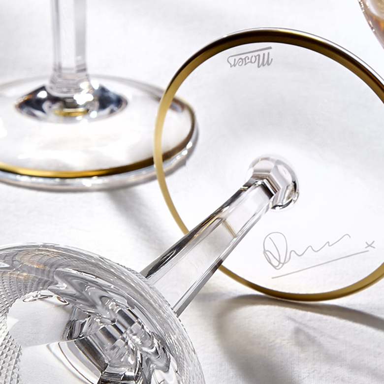 Handmade glass, cut and produce especially for sherry. Pure crystal without lead with gold. 