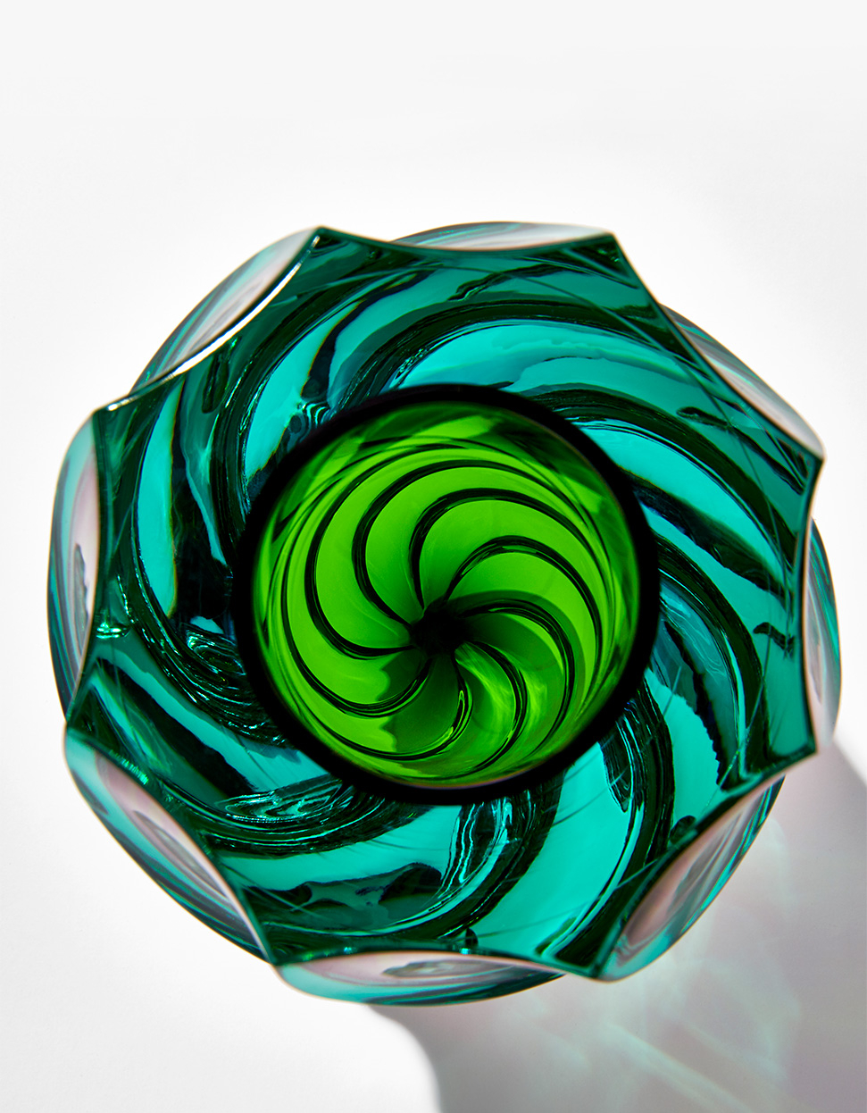 Twist vase, 21 cm - gallery #1