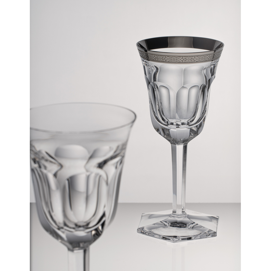 280 ml wine glass from the Pope collection Moser