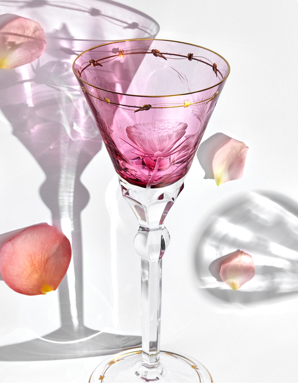 270 ml rose coloured hand cut red wine glass Paula collection Moser