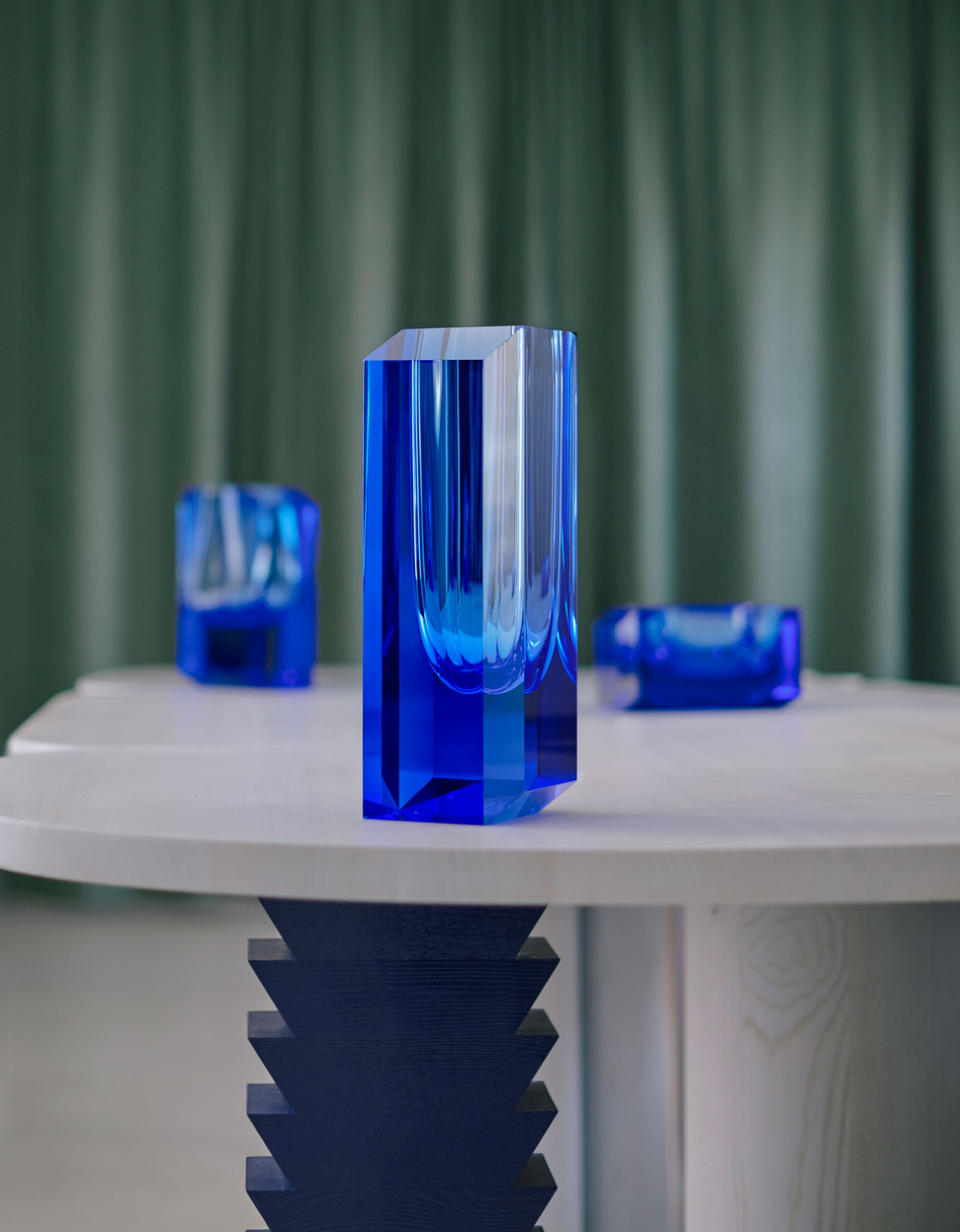 Abyss vase, 36 cm, gloss - gallery #1